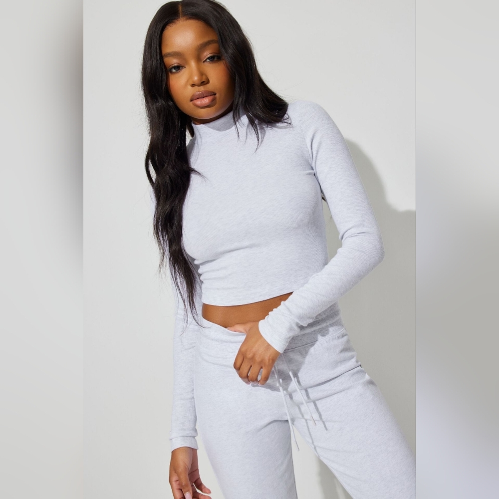 Garage Super Soft Gray Heather Mock Neck Ribbed Top Xs